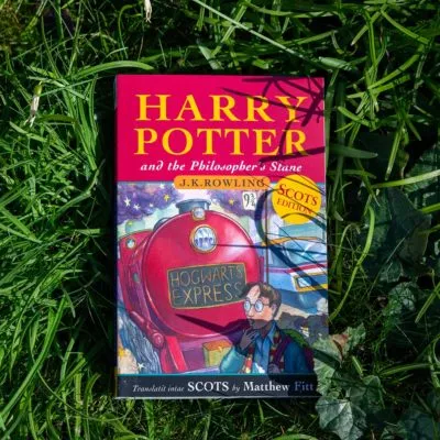 j-k-rowling-harry-potter-and-the-philosophers-stone