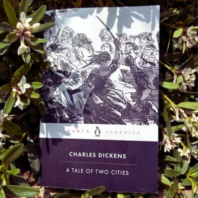 charles-dickens-a-tale-of-two-cities-2